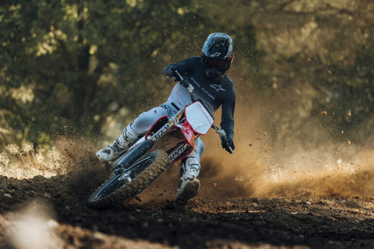 Neue Stark Varg Factory Edition erweitert die elektrische Motocross-Flotte